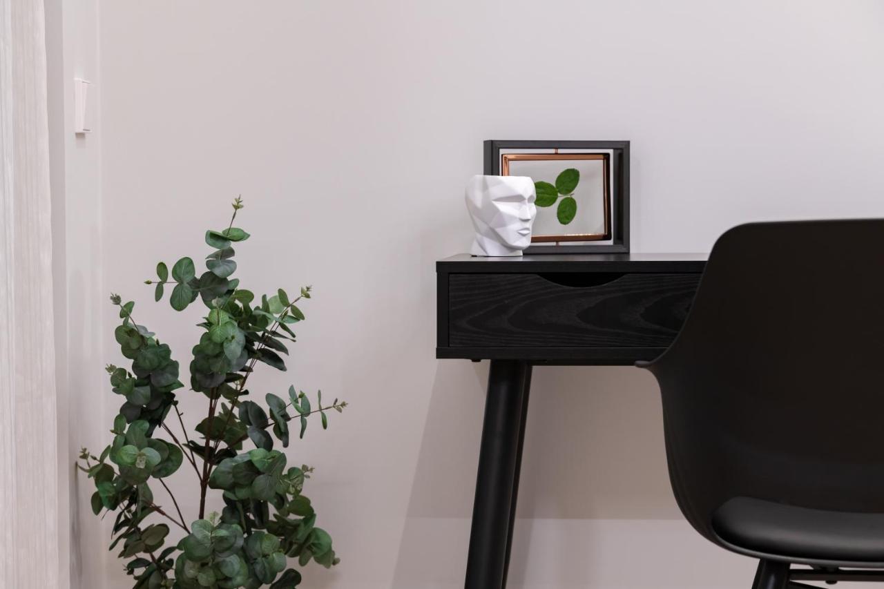 Dashaus 2 Bedroom Apartment 탈린 외부 사진