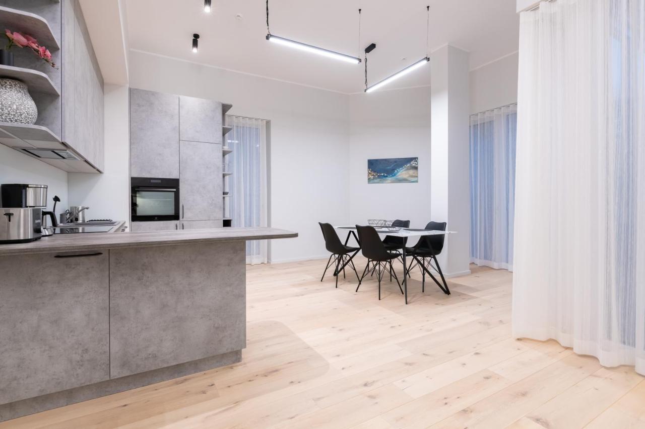 Dashaus 2 Bedroom Apartment 탈린 외부 사진