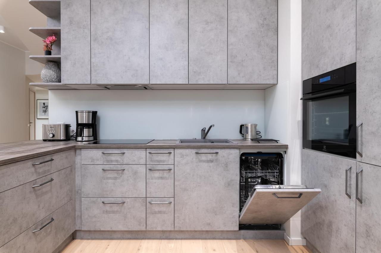 Dashaus 2 Bedroom Apartment 탈린 외부 사진