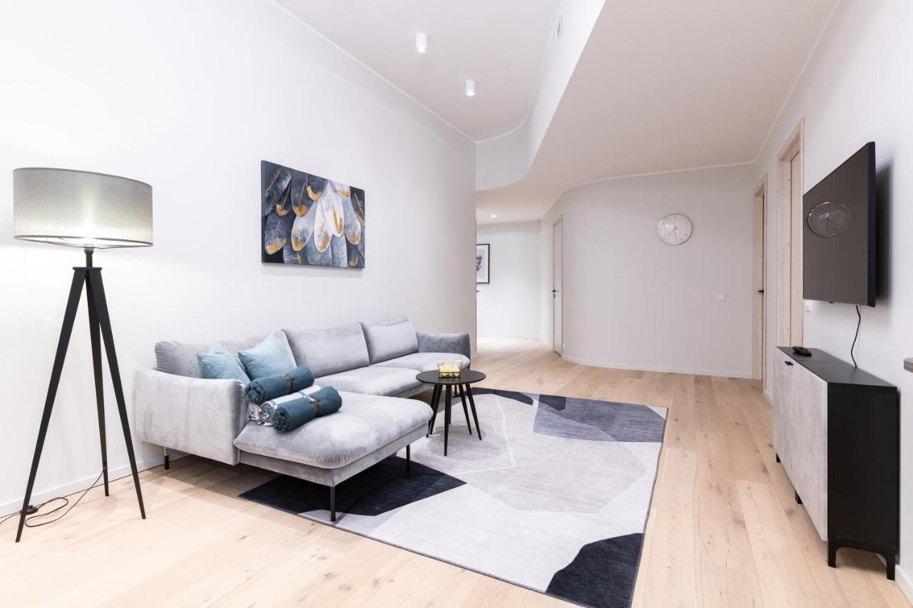Dashaus 2 Bedroom Apartment 탈린 외부 사진